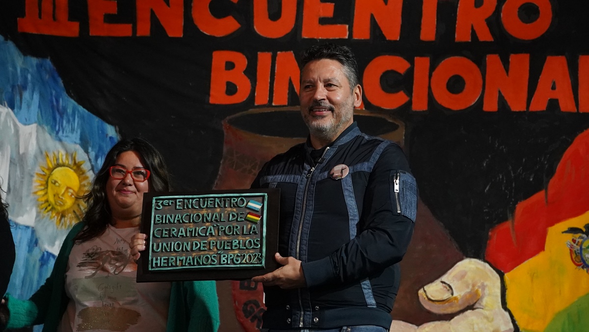 BINACIONAL